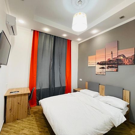 Apartment For Rent In The City Center Of Kharkiv K18 Elinaflats Esterno foto