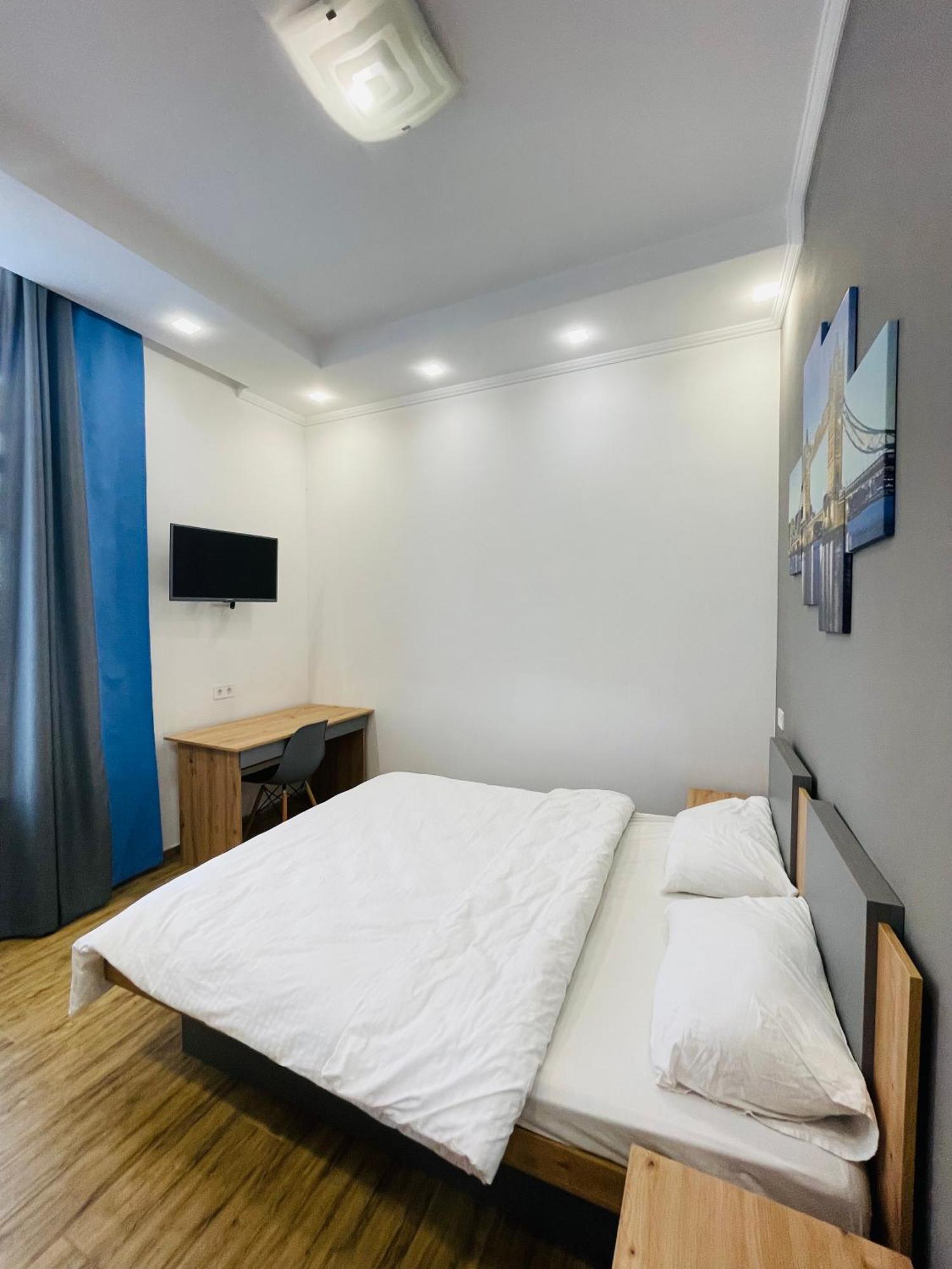 Apartment For Rent In The City Center Of Kharkiv K18 Elinaflats Esterno foto