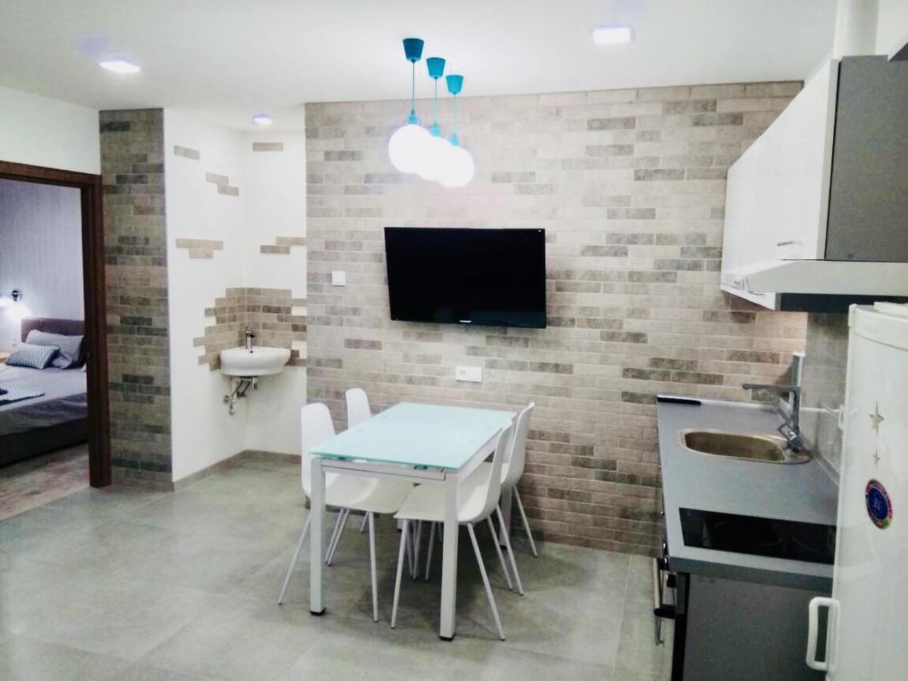 Apartment For Rent In The City Center Of Kharkiv K18 Elinaflats Esterno foto